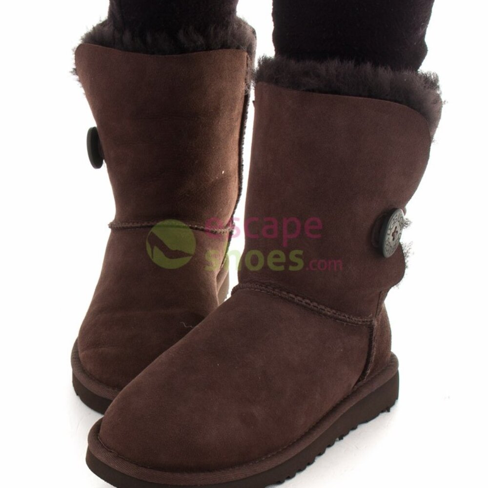 UGG Women's Brown Bailey Button‎ 5803 Suede Ankle Winter Snow Boot Size 8